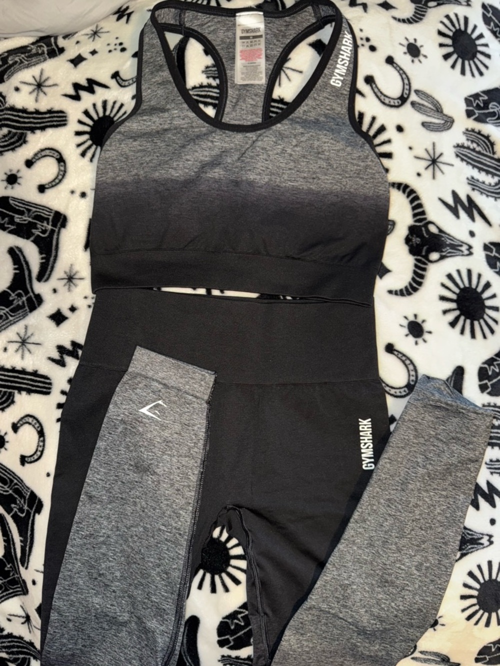 Gymshark Grey & Black Seamless Sports Bra and Leggings Set